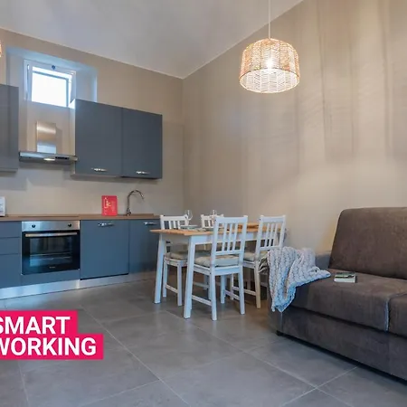 Einaudi By Wonderful Italy * تورينو