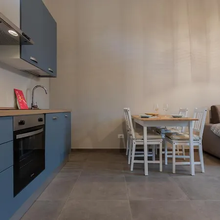 Einaudi By Wonderful Italy * Turijn