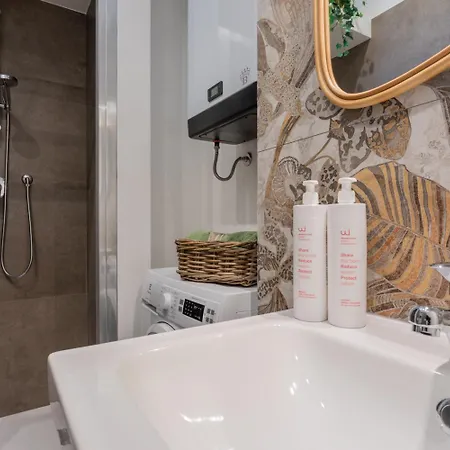 Apartment Einaudi By Wonderful Italy Turin